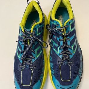 Hoka speedgoat 2. Mens. Size 11.5